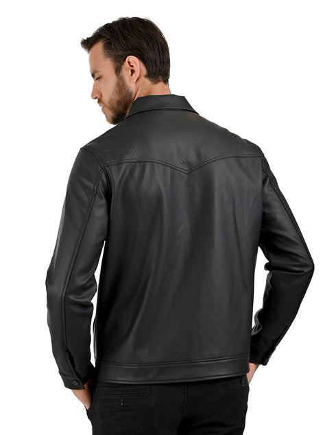 WRANGLER Camisola de Piel Sintética para Caballero en color negro.